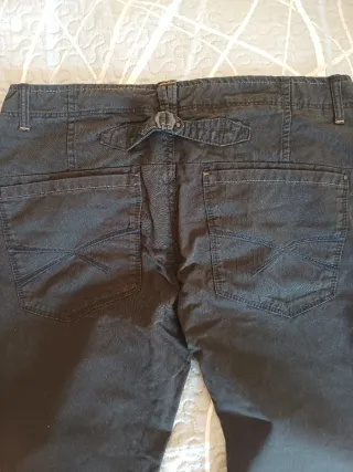 Pantalón Zara hombre talla 44 tipo chino