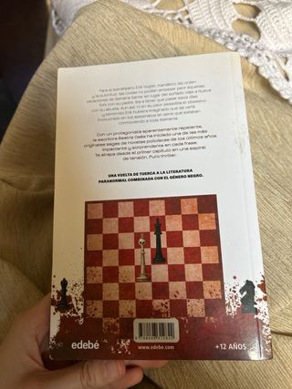 ERIK VOGLER 1: LOS CRÍMENES DEL REY BLANCO (Spa...