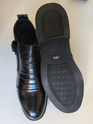 Zapatos de vestir elegantes negros