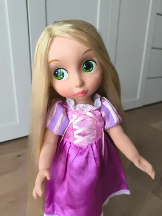 Muñeca Rapunzel Disney Animators + Accesorios
