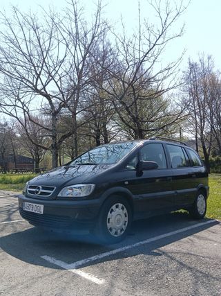 Opel Zafira club 2005