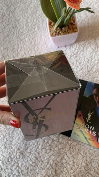 Perfume de mujer sin abrir 90ml