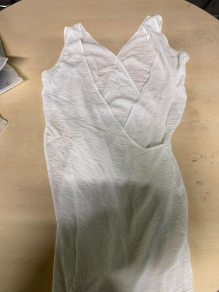 Vestido maxi blanco cuello V sin mangas Talla M