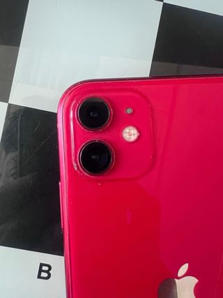 iPhone 11 Rojo