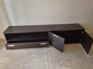 Conjunto Mueble de televisión y estantería madera