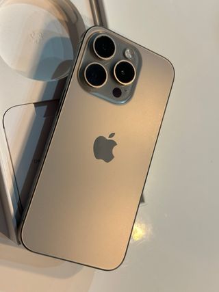 iPhone 15 Pro Titanio – 128GB