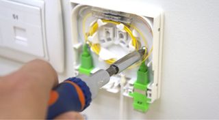 Reparación de fibra óptica