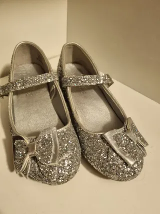 Sapatos Disney Princesa Prateados Brilhantes N31