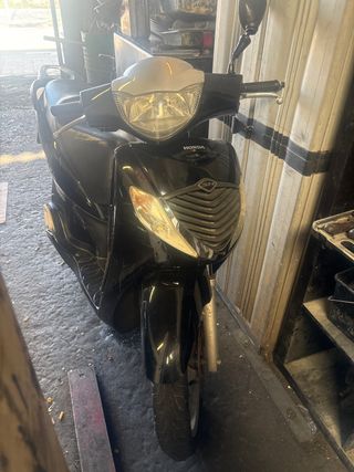 Despiece honda sh 125