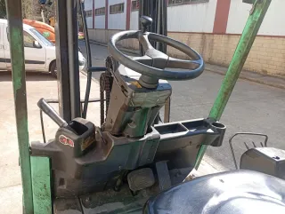 Carretilla Elevadora Eléctrica Mitsubishi
