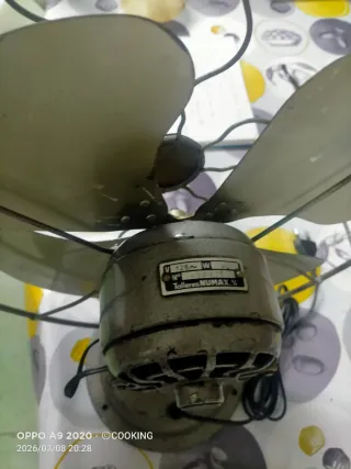 Ventilador antiguo de mesa