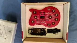 Pedal de efectos para guitarra BEHRINGER V-AMP3