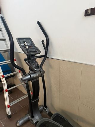 Elíptica BH Fitness Khronos