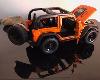 Jeep Wrangler 1:36 Réplica Naranja nuevo con caja