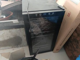 Vinoteca 25 botellas