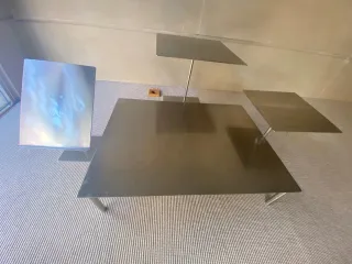 Expositores escaparate acero inoxidable