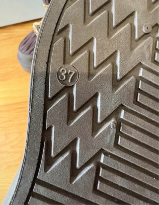 Bota Gil Santucci Castanha Tamanho 37