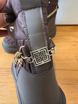 Bota Gil Santucci Castanha Tamanho 37