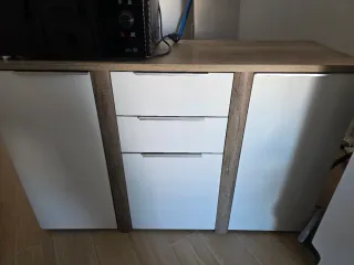 Aparador de cocina madera y blanco