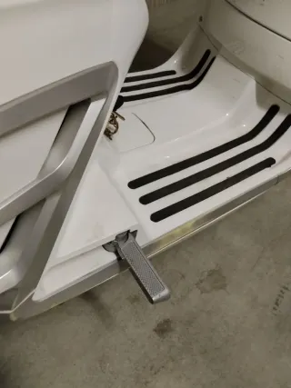 Ciclomotor Scooter Blanco UM CHILL 50/ año 2022.