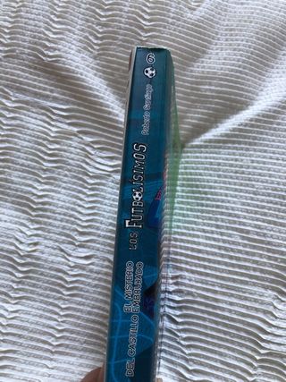 Los Futbolísimos 6: El misterio del castillo em...