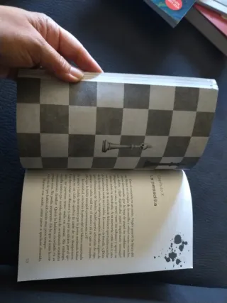 ERIK VOGLER 1: LOS CRÍMENES DEL REY BLANCO (Spa...