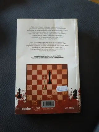 ERIK VOGLER 1: LOS CRÍMENES DEL REY BLANCO (Spa...