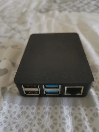 Raspberry Pi 4 Model B 4Gb + Caja + 64GB