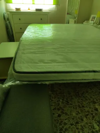 Colchón sofá cama casi nuevo