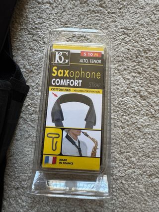 Saxofón Alto Amadeus AL802L