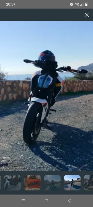 KTM Duke 125 Naranja/Blancoy negro