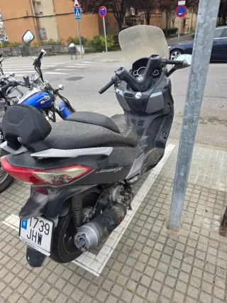 Joymax 125cc del año 2015 con 20.000 km