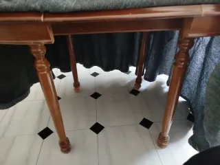 Mesa de salón abierta 1.18m x 0.90m