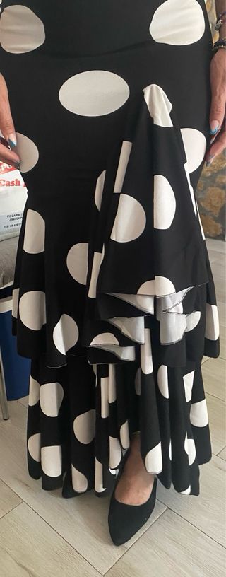 Traje de flamenca lunares
