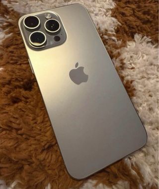 iPhone 15 Pro Plata