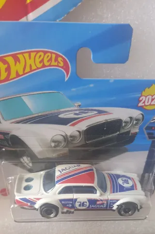 Hot Wheels Jaguar XJC V12 Coupe 2025