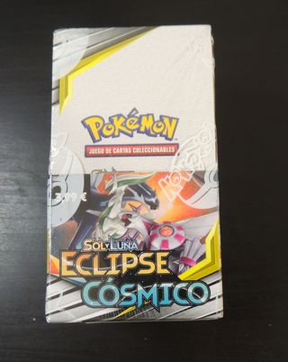Caja Pokémon Eclipse Cósmico 18 Sobres Español