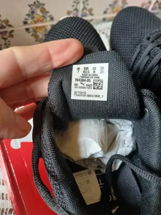 Zapatos Puma Negros Talla 40.5