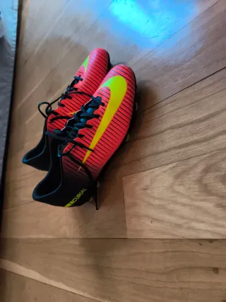 Botas de fútbol Nike Mercurial Talla 42