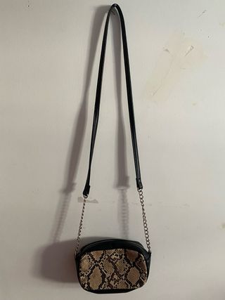 Bolso bandolera estampado serpiente