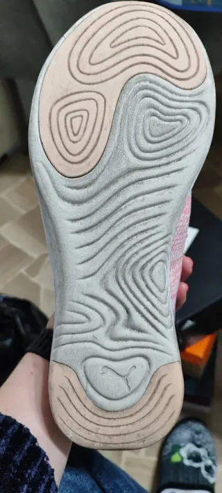 Scarpe Puma Rosa Taglia 40.5 con suola soft foam