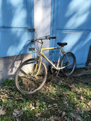 Bicicleta Montaña Amarilla