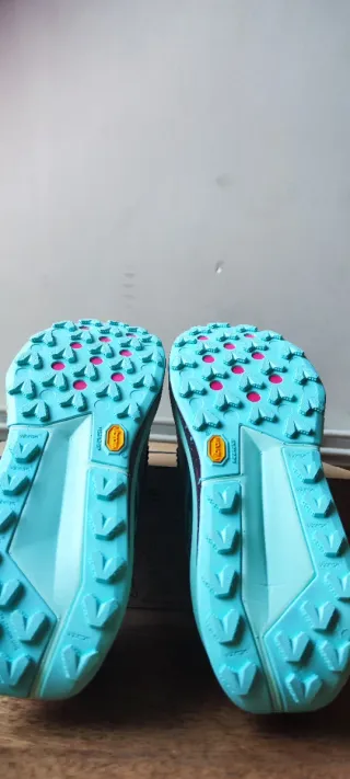 Zapatillas Nike Zoomx Zegama 2 Talla 42