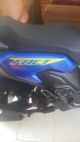 Keeway Fact 49Cc Scooter Automática Azul