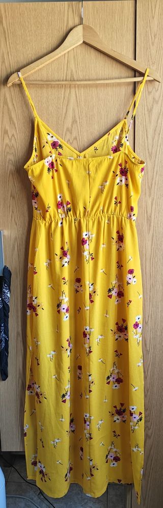 Vestido amarelo estampado floral