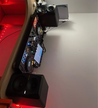Pioneer DJ XDJ-RX3 con Accesorios