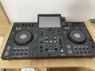Pioneer DJ XDJ-RX3 con Accesorios