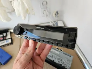 Radio Pioneer MVH-390BT Bluetooth