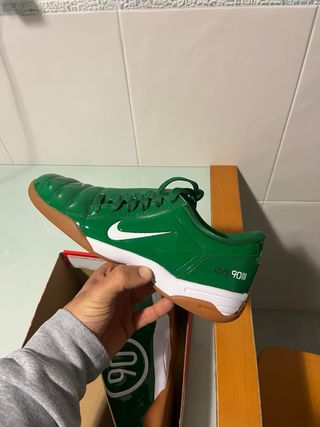 Nike Total 90 Verde y Blanco