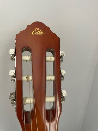 Chitarra classica color miele